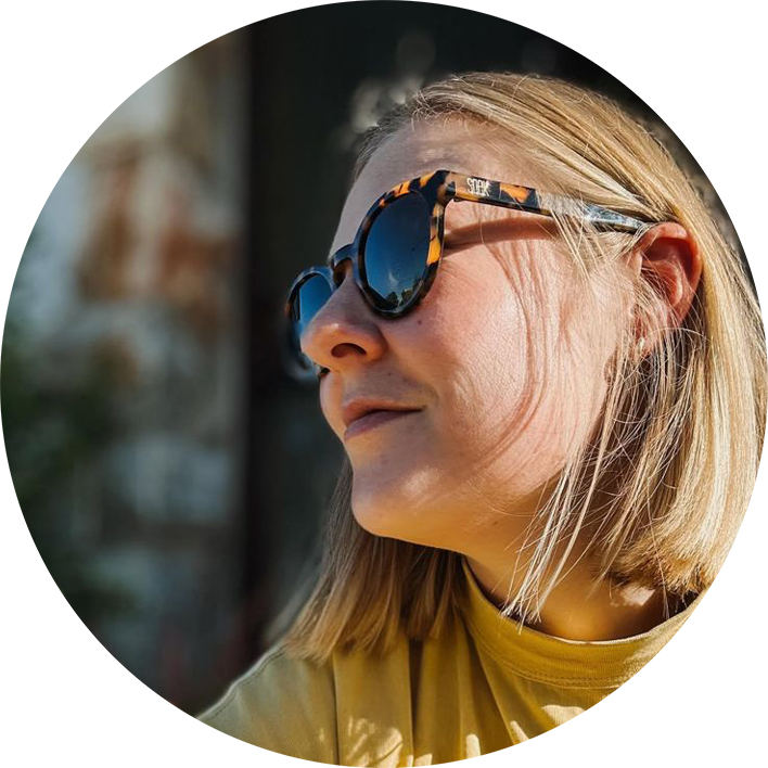 Lize Marie | lizemetnz Cover