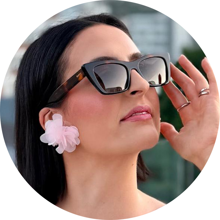 Looks by Lilli | looks_bylilli Cover